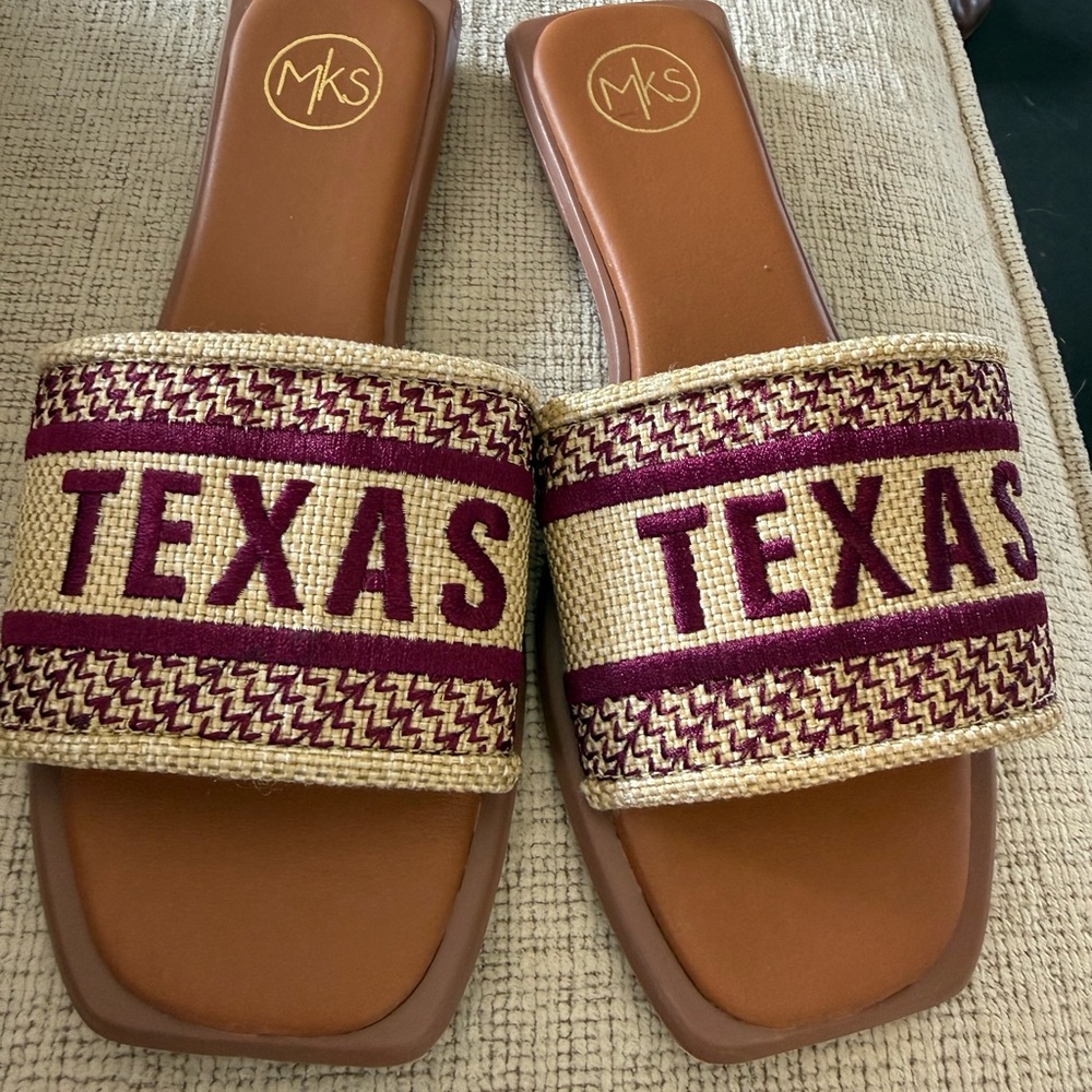 MKS Texas Walk on Maroon slide Sandals size 7 NWOT